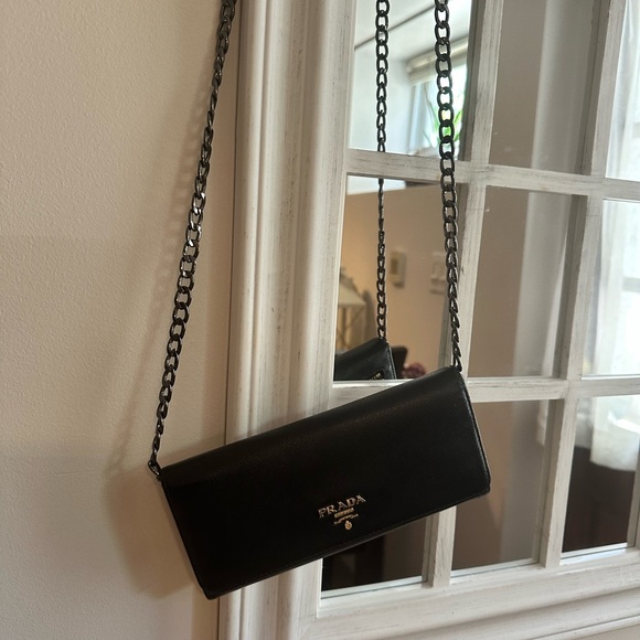 PRADA Saffiano leather  long wallet - Picture 3 of 9